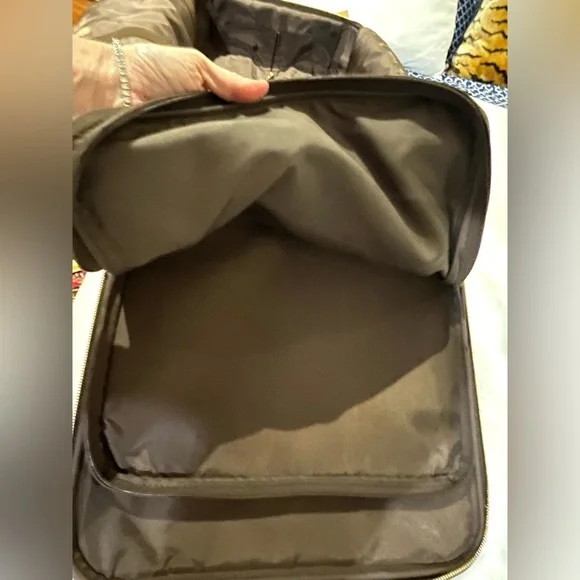 Louis Vuitton LV Monogram Pégase 45 Carry-on Roller Bag, Vintage, EUC - Picture 10 of 16